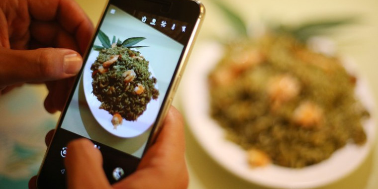 8 em cada 10 turistas internacionais aprovam a gastronomia brasileira