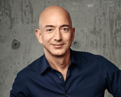 Bilionário Jeff Bezos deixará cargo de CEO da Amazon após 27 anos 