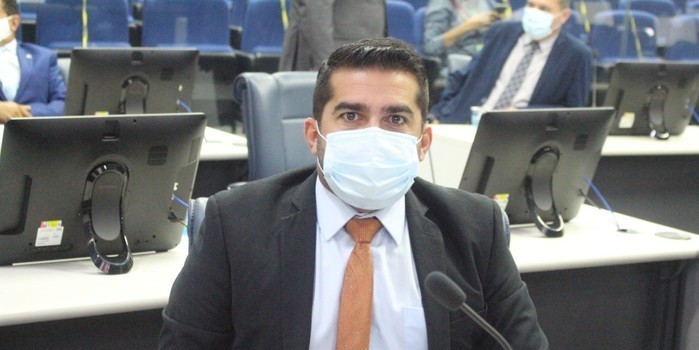 Bruno defende nova licitação de ônibus; PMT faz proposta de pagamento
