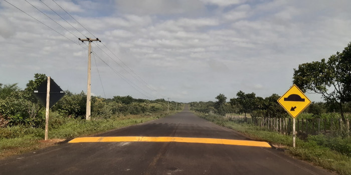 MOBILIDADE URBANA: Prefeitura de Coivaras consegue junto ao DNIT a construção de quebra-molas