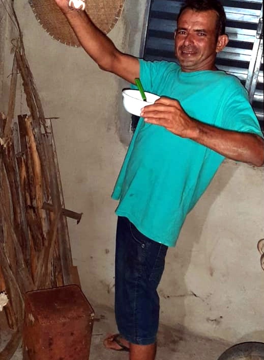 Luiz Elissandro pilotava a sua moto quando foi colhido pela carreta | FOTO: Reprodução/Mural da Vila