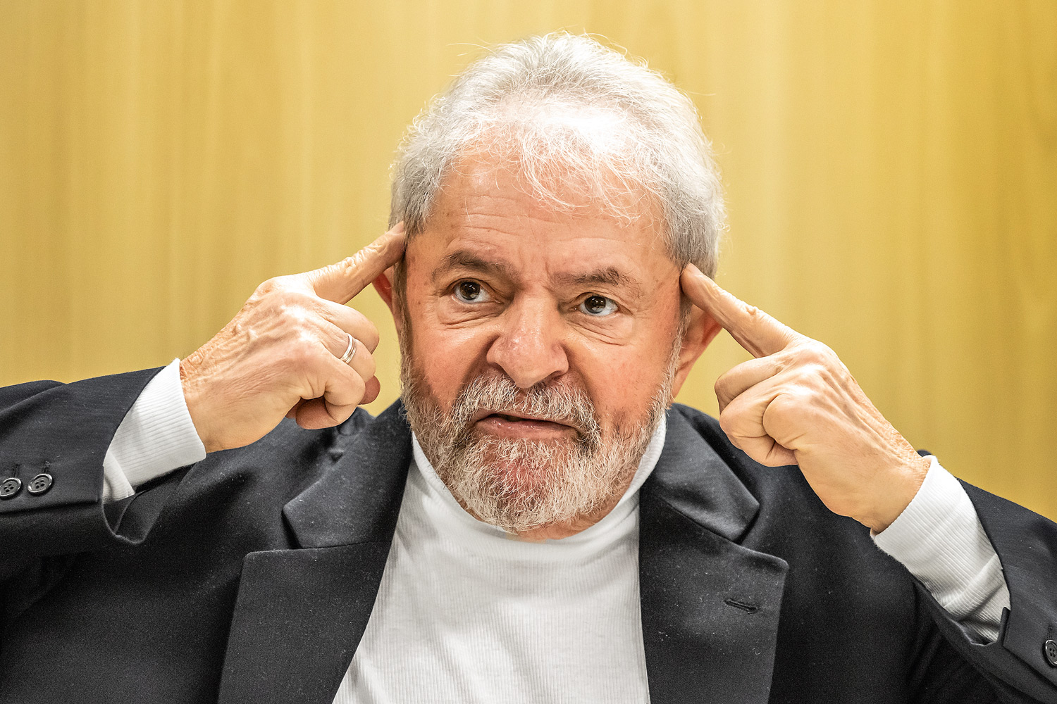 Supremo decide manter no plenário análise dos processos do ex-presidente Lula