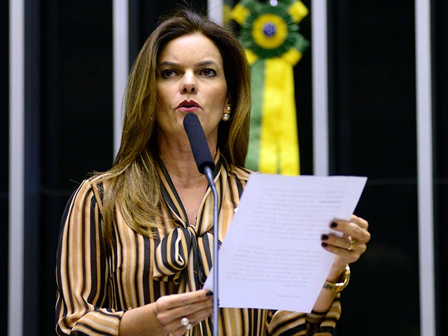 Deputada Iracema Portella lamentou a morte do ex-marido, o ex-governador Guilherme Melo (Foto: Agência Câmara)