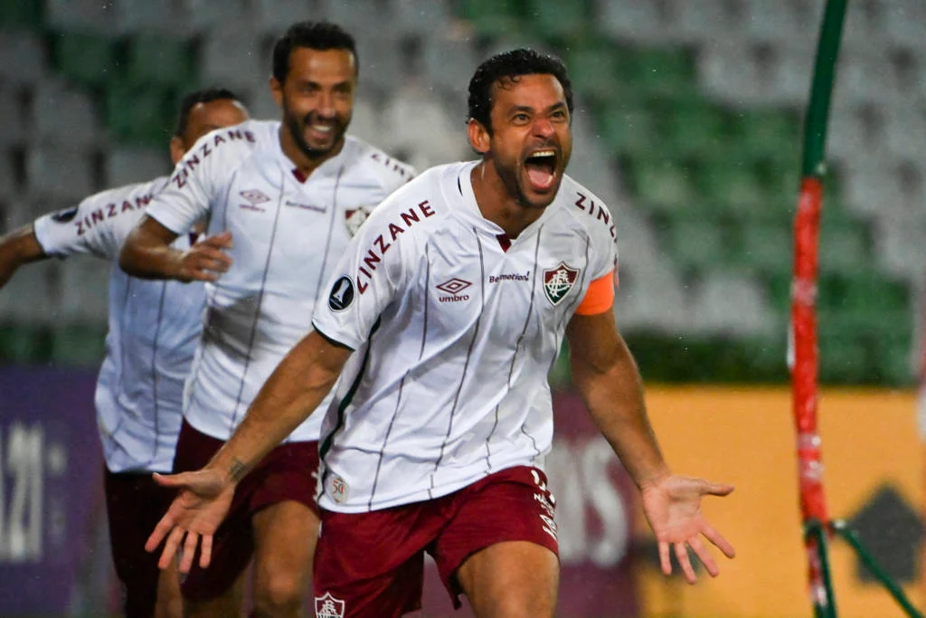 Fred marcou os dois gols do Fluminense Foto: Luis Robayo/ AFP