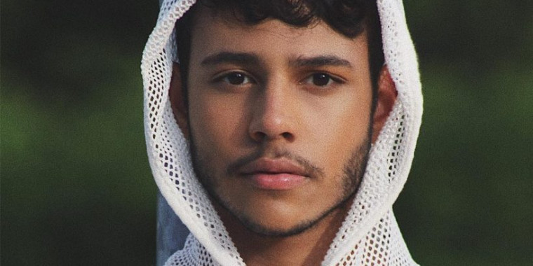 Popó Freitas fala com orgulho do filho de 21 anos: "médico e gay"