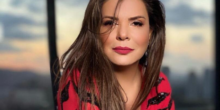 Mara Maravilha alfineta Xuxa durante entrevista para revista