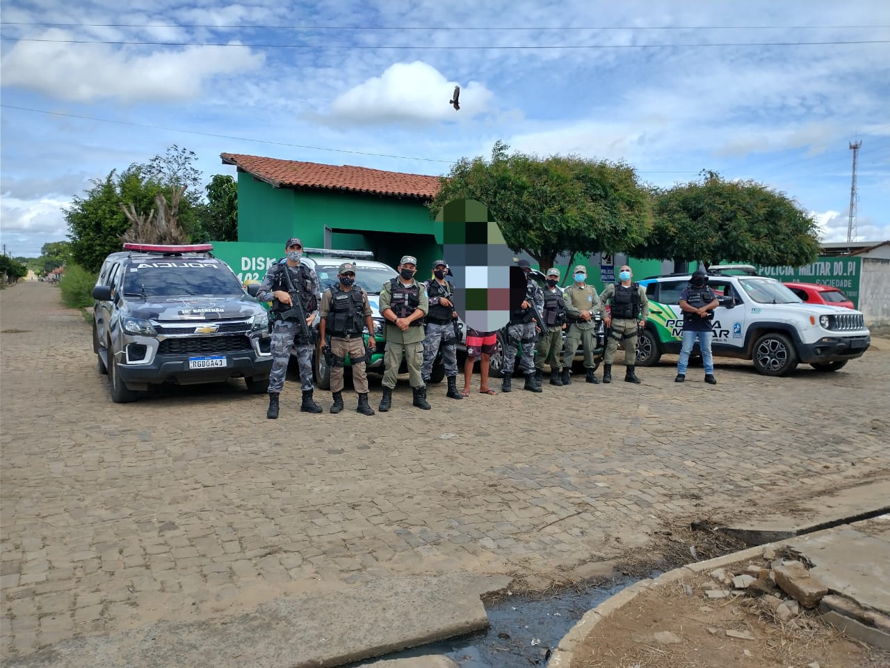 Polícia Militar intensificou rondas e realizou a prisão do acusado em São Gonçalo do Piauí - Foto: Divulgação/PM