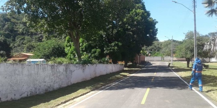 Prefeito João Luiz mantendo sua marca de cidade limpa em Monsenhor Gil