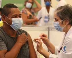 Amostragem: Mais de 91% dos teresinenses têm intenção de se vacinar 