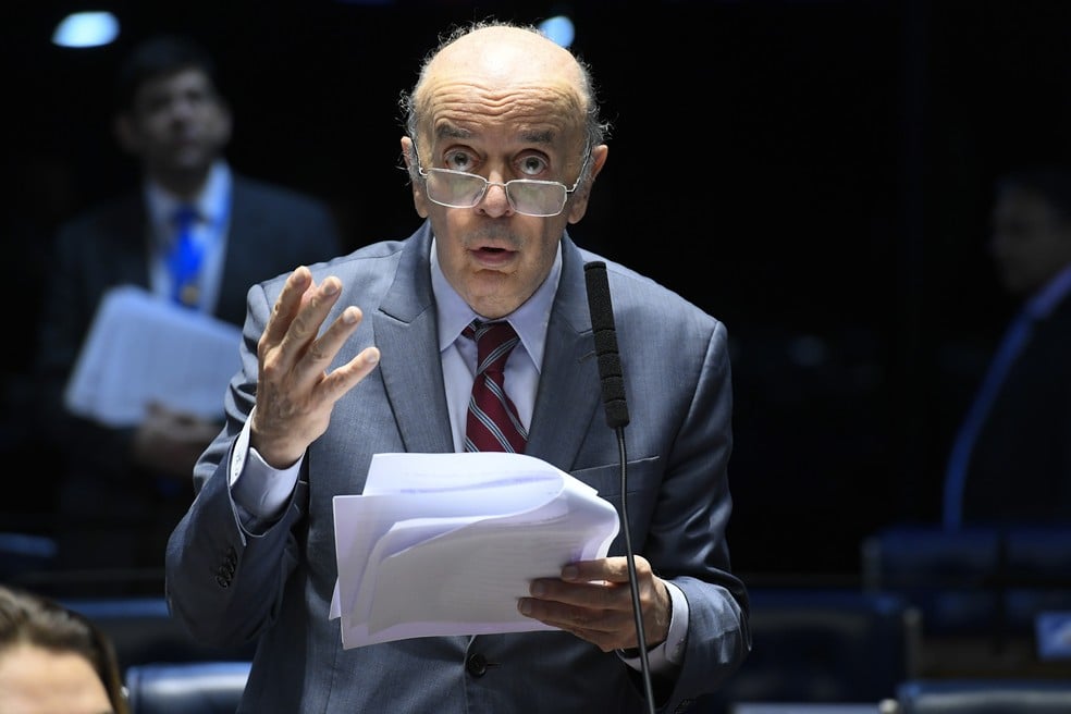 Serra tem 79 anos e, segundo o Senado Federal, já recebeu duas doses da vacina (Foto: Roque de Sá)