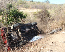 Acidente envolvendo caminhonete e moto deixa duas pessoas mortas em Jaicós