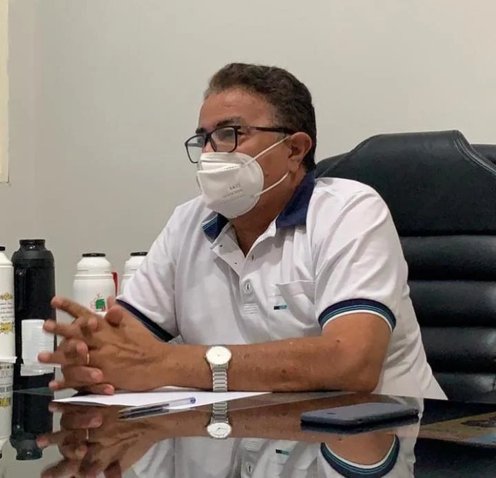 Prefeito de Colônia do Gurgueia, Raimundo José Crispim,  morreu em um hospital de Teresina - Foto: Reprodução/Redes Sociais