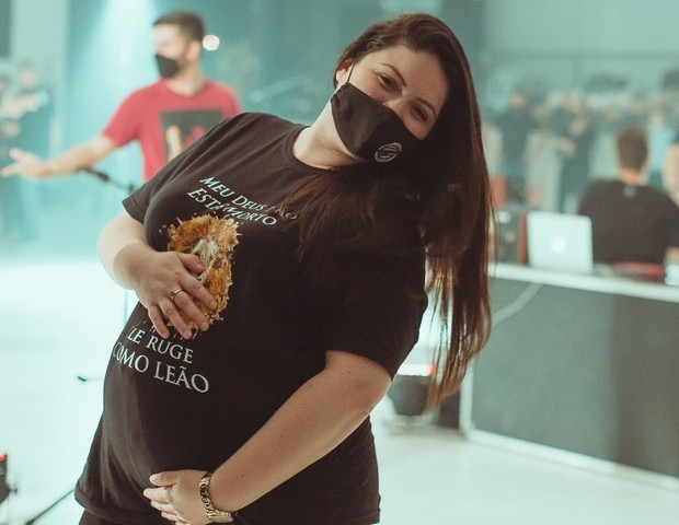Grávida com covid morre uma hora após a filha