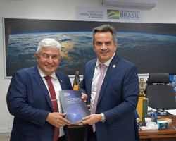Ministro Marcos Pontes recebe projeto do Parque Tecnológico da UFPI