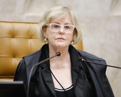 Rosa Weber autoriza investigar Jair Bolsonaro por suposta prevaricação
