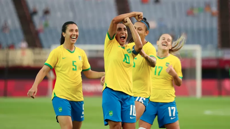 Camisa 10 Da Selecao Feminina Brasileira E Recordista Meionorte Com