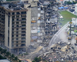 Sobe para 32 o número de mortos em desabamento de prédio em Miami