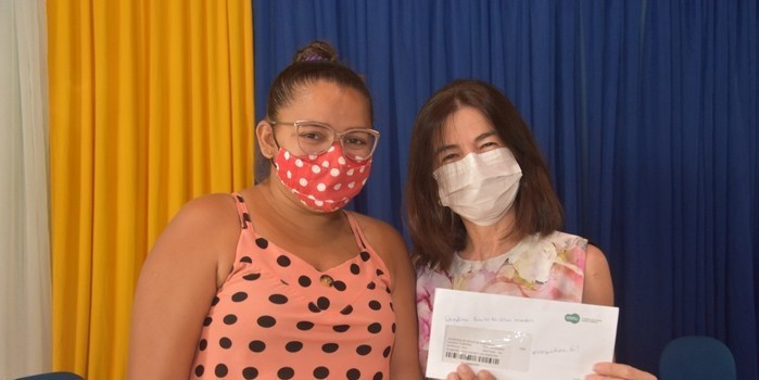 Prefeitura de Monsenhor Gil faz entrega do Cartão Sasc Emergencial