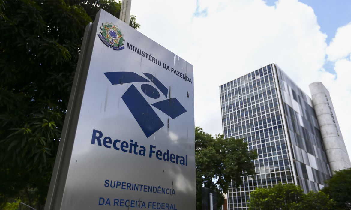 Regularização de dívidas de MEIs podem contar com atendimento gratuito com Núcleos da Receita Federal- Foto: Agência Brasil