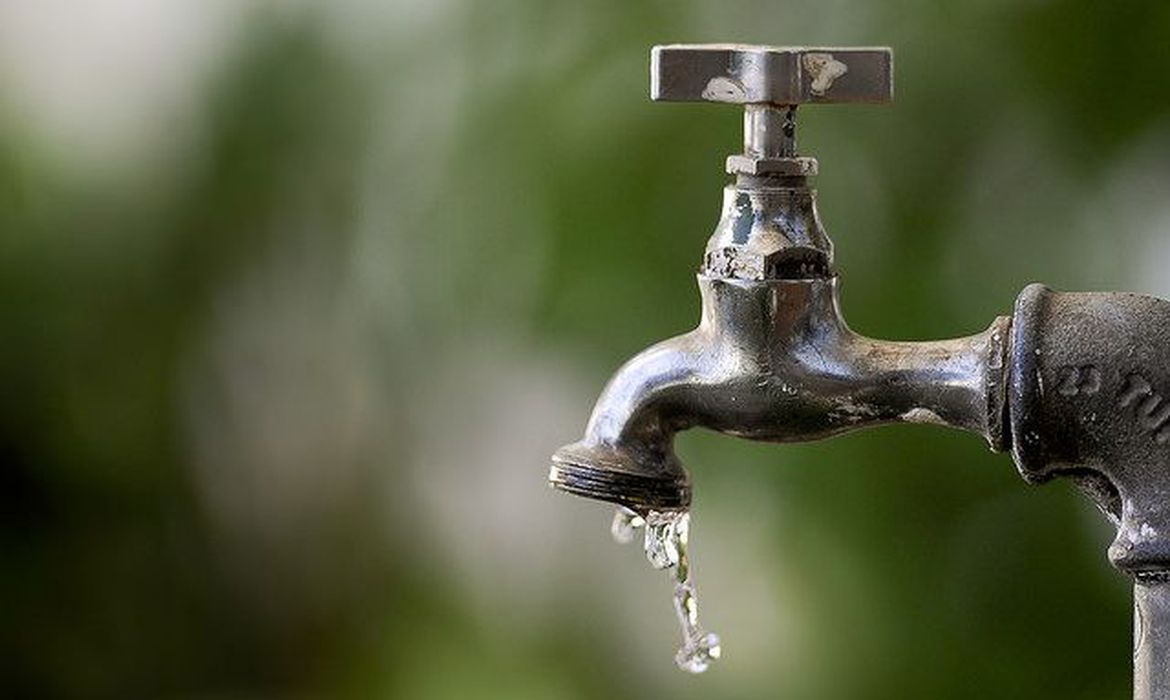 Governador do Piauí revela problema da falta de água potável (Foto: Agência Brasil)