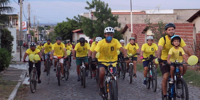 Passeio Ciclístico chama a atenção para o Setembro Amarelo