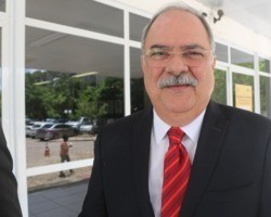 Secretário de Governo Osmar Júnior testa positivo para a Covid-19