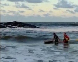 Bombeiros encontram corpo de jovem que desapareceu na praia da Pedra do Sal