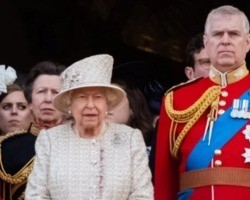  Príncipe Andrew perde títulos militares após ser acusado de abuso sexual
