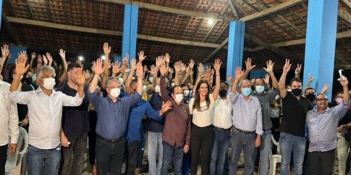 Dr. Wagner Coelho recebe lideranças do PP durante caravana do partido