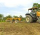 Prefeitura beneficia comunidades rurais com programa de aração de terras