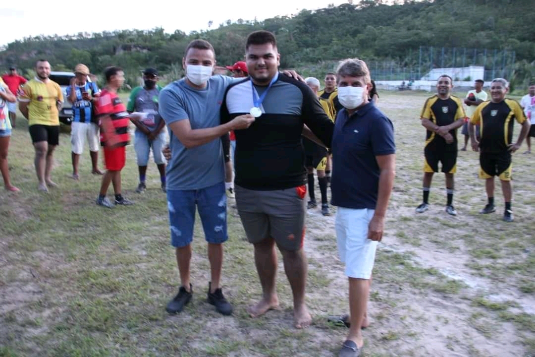 Final do Campeonato de Refugos, com a presença do prefeito João Luiz - Imagem 4
