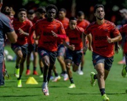Saiba como o Flamengo deve enfrentar a Portuguesa na estreia do Carioca