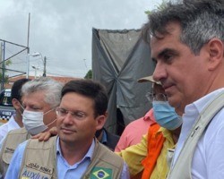 Ciro suspende agenda no Piauí e volta a Brasília para receber Bolsonaro