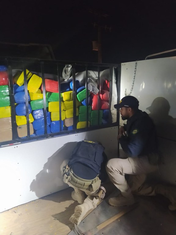 PRF apreende droga avaliada em mais de R$ 47 milhões em Oeiras (Foto: Divulgação/ PRF)