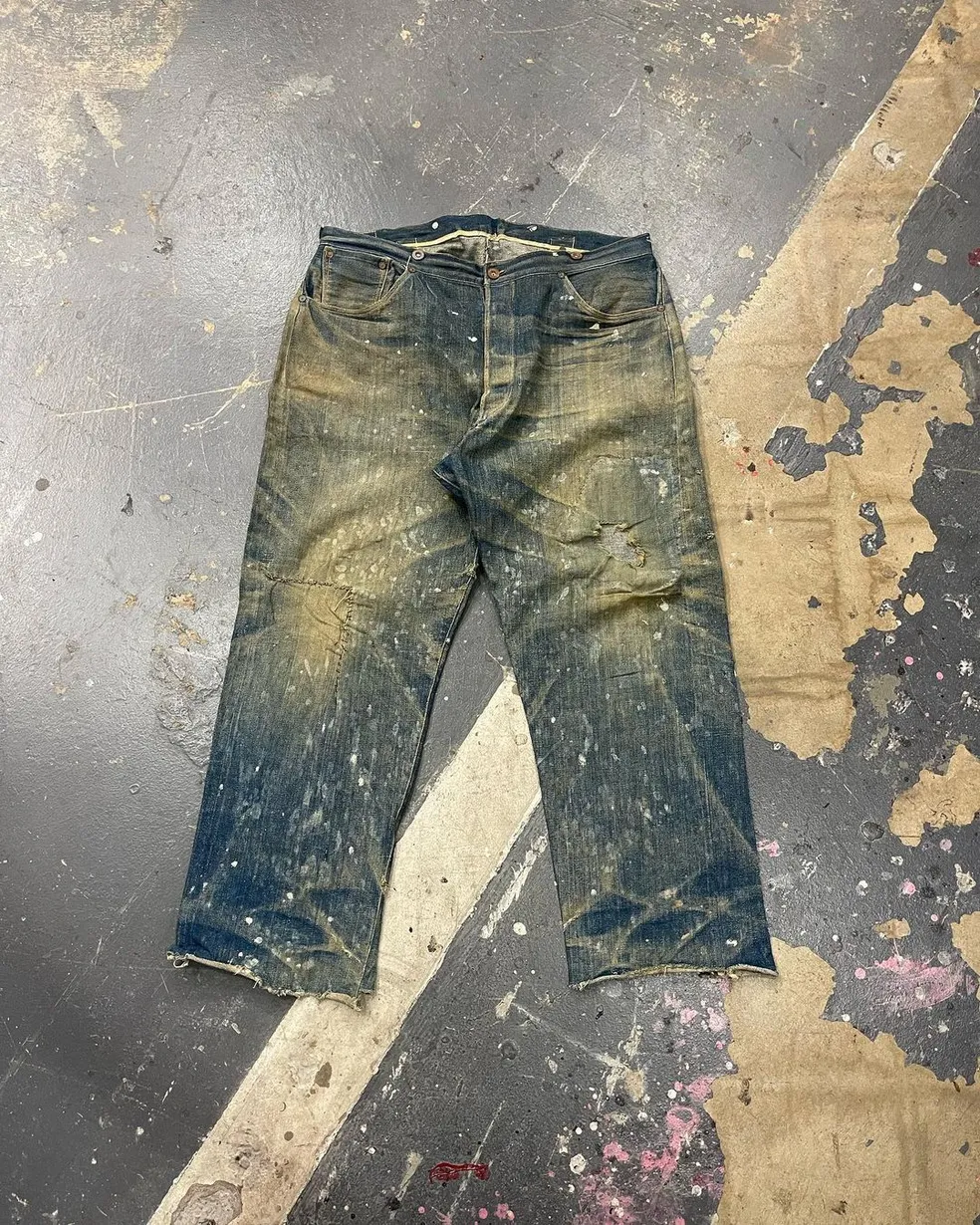 Calça Levis da década de 80 é vendida em leilão - Foto: Reprodução