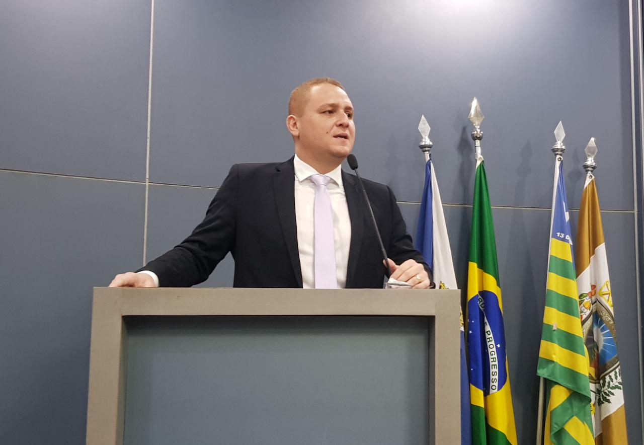 Servidor com filho autista deve ter jornada de trabalho reduzida e salário mantido