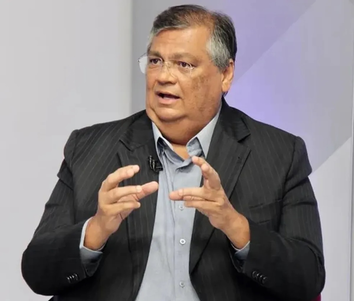 Dino derrotou Roberto Rocha (PTB), que tentava a reeleição e ficou em segundo lugar, com 37,63% dos votos válidos - Foto: Reprodução