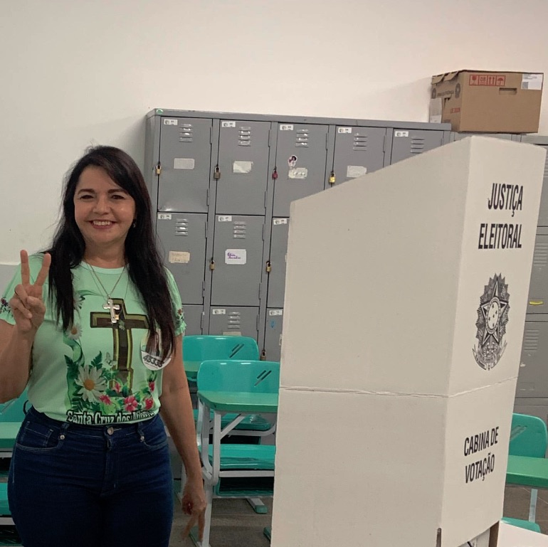 Teresa Britto desabafa após não conseguir se reeleger: “Sem acreditar” - Imagem 1