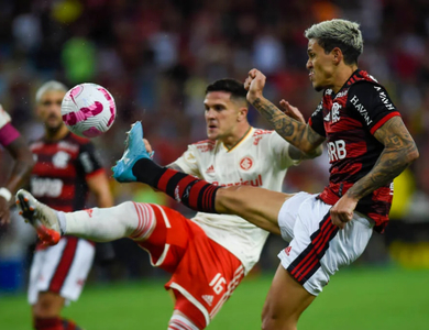 Flamengo e Inter empatam, e Palmeiras pode abrir 12 pontos na liderança