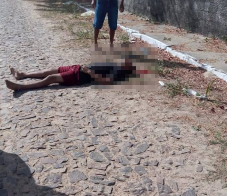 Homem é executado a tiros por causa de dívida de drogas em Luís Correia (Foto: Reprodução/ WhatsApp)