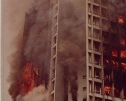 Incêndio no edifício Joelma em SP, deixa 187 mortos e cerca de 300 feridos