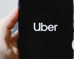 Uber estuda oferecer opção de pagamentos de viagens em criptomoedas