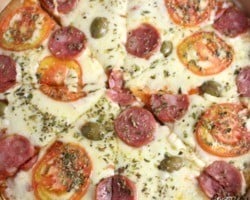 Receitas para fazer sem usar glúten: Pizza com massa de tapioca deliciosa