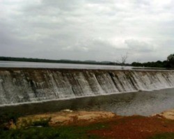Chuvas: Barragem Emparedado atinge capacidade máxima, em Campo Maior