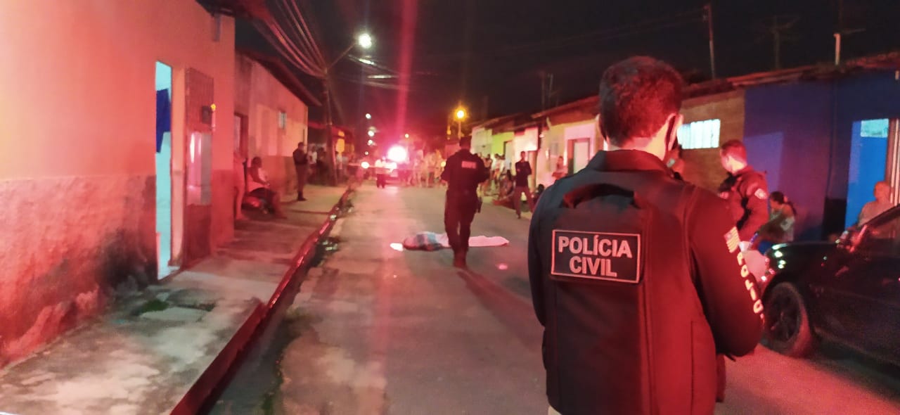 Pedro Leonardo foi executado a tiros na porta de sua residência - Foto: Ivan Lima