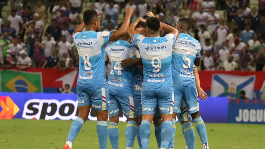 Fortaleza vence o Bahia por 3 a 1 pela Copa do Nordeste Foto: DANIEL GALBER/UAI FOTO/ESTADÃO CONTEÚDO)
