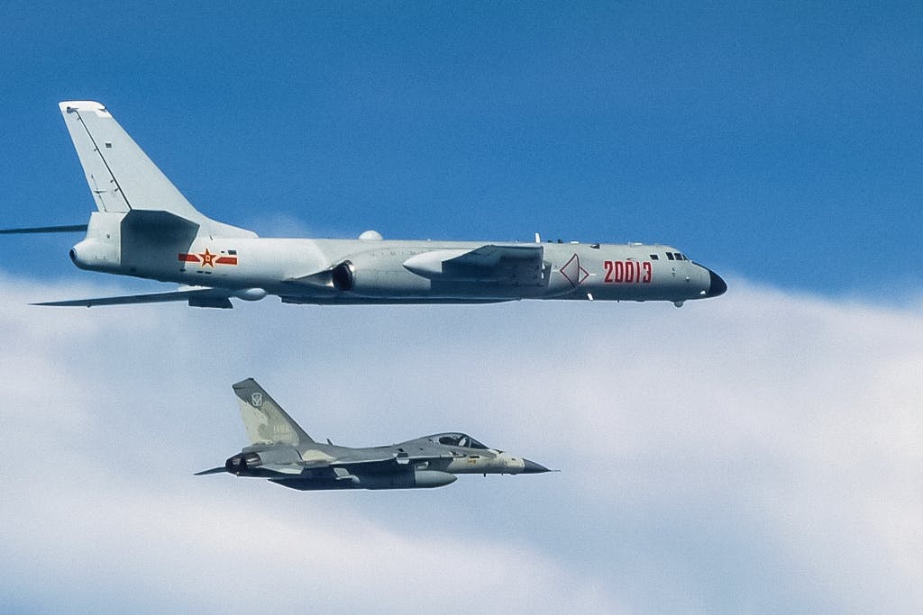 Aeronaves invadem Taiwan (Foto: reprodução)