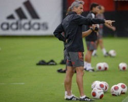 Paulo Sousa define estratégia para ter o “Flamengo ideal” à disposição