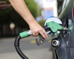Novos preços do diesel, gasolina e gás de cozinha começam a valer hoje