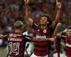 Maracanã: Flamengo volta a vencer e vai à final do Campeonato Carioca